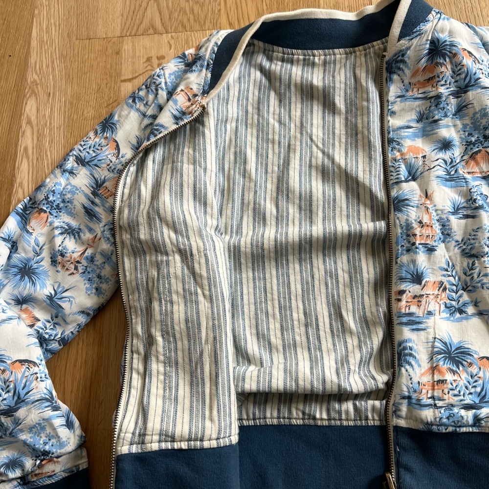 Faherty Reversable Bomber Jacket - Size Medium *G… - image 3